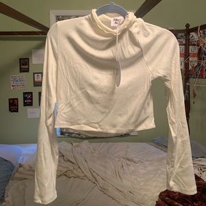 NWT cropped white turtleneck